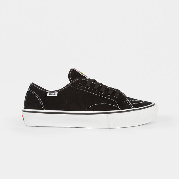 Vans - AVE Classic Shoes - Black / White