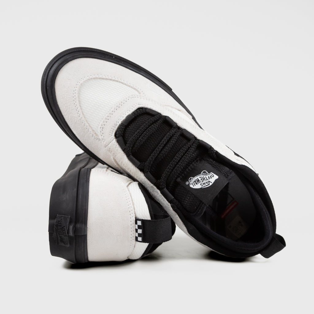 Vans White And Black Atiba Skate Safe Low Shoes