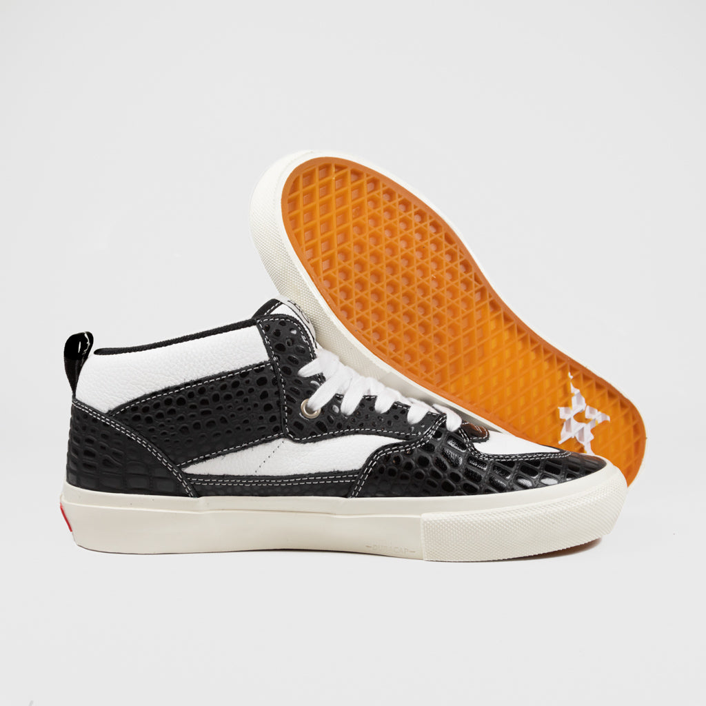 Vans - Carpet Company Skate Half Cab Shoes