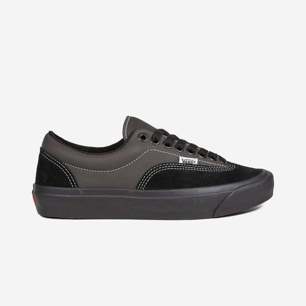 Vans All Black Skate Era Stub Shoes