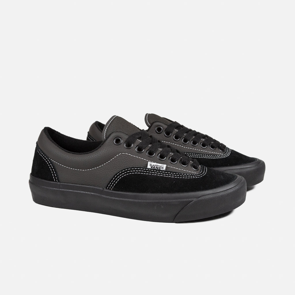 Vans All Black Skate Era Stub Shoes