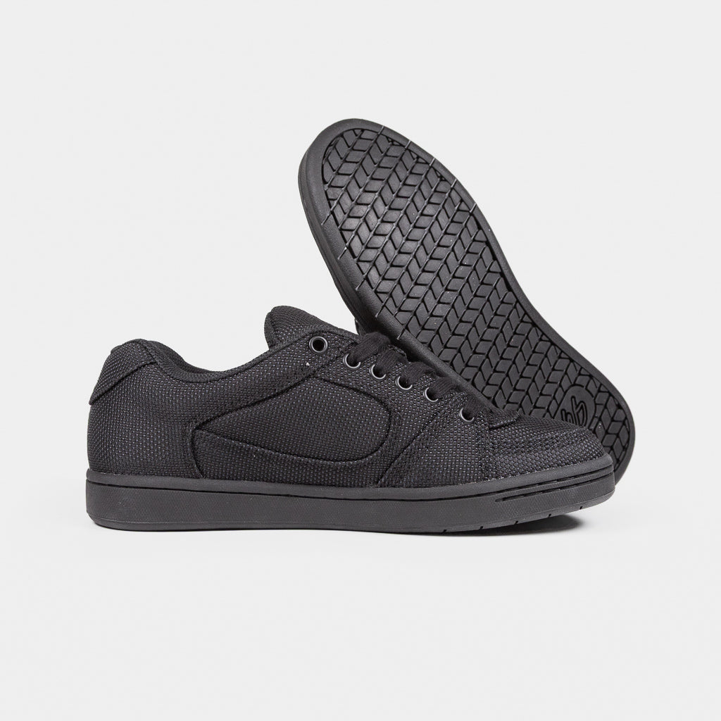 eS Footwear - Kevlar Accel Shoes - Black / Black
