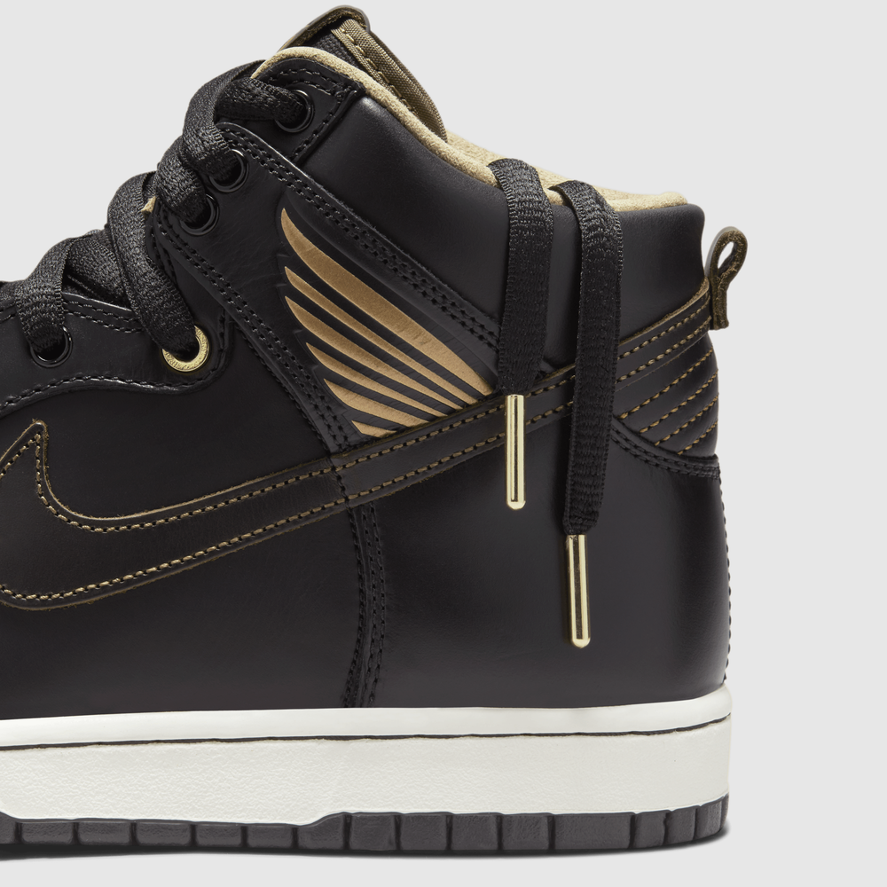 Nike clearance janoski gold