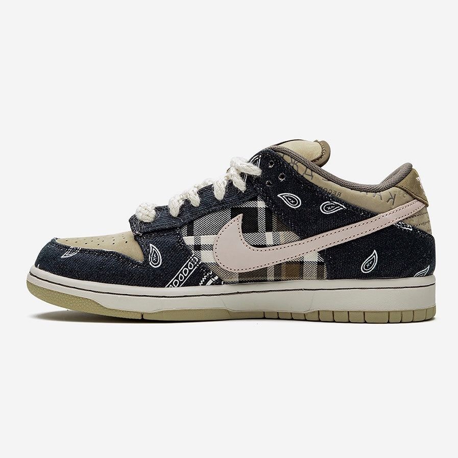 Nike SB - TS Dunk Low Pro QS