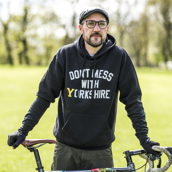 Don't Mess With Yorkshire - Welcome To Yorkshire Hood Sweatshirt - Black