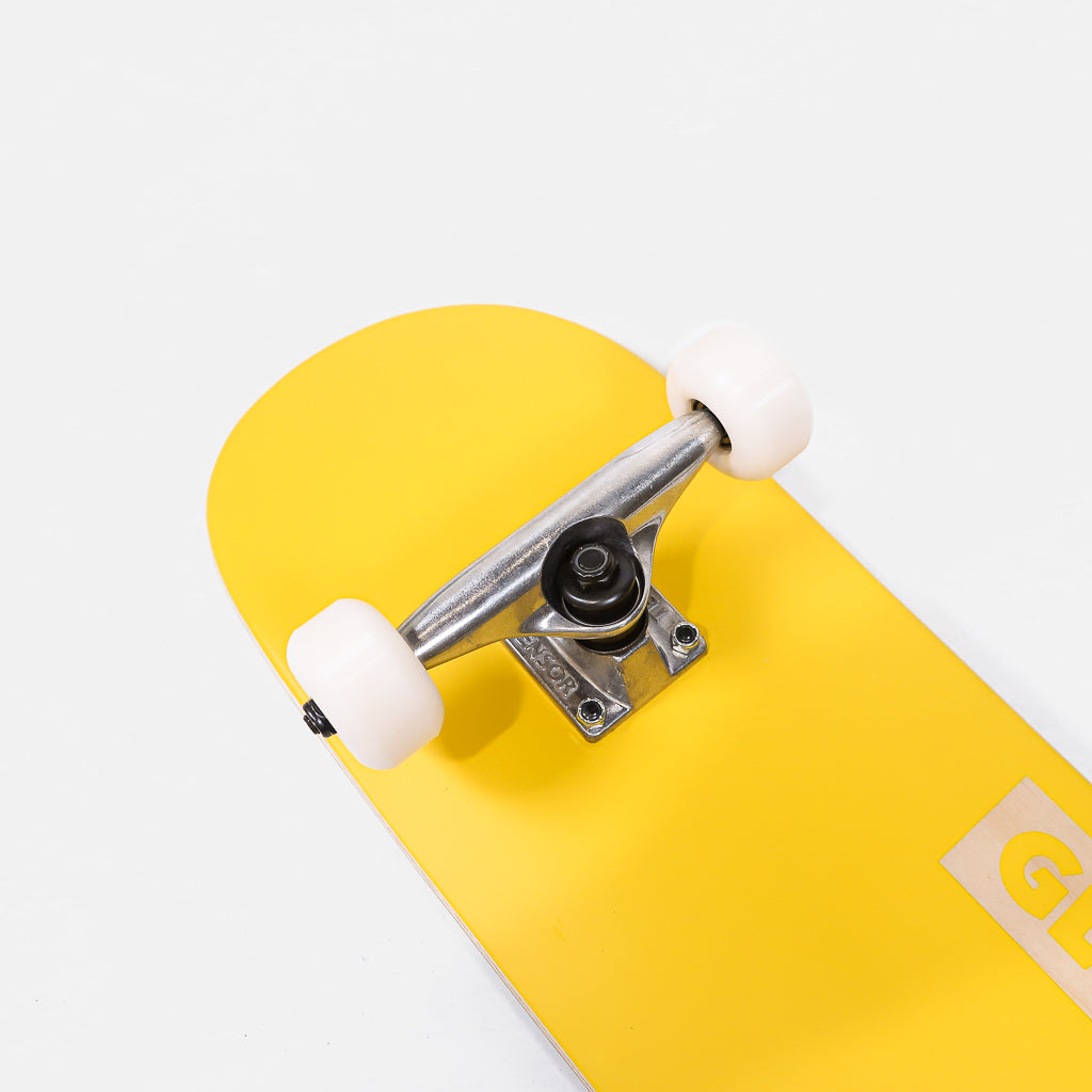 Globe Skateboards - KIDS 7.6" Goodstock Complete Skateboard - Yellow