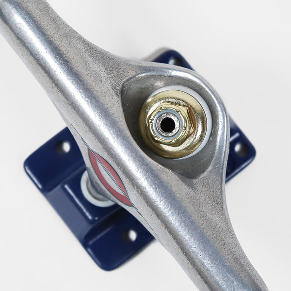Independent Trucks - (Single) Tom Knox Indy 139 Forged Hollow Stage 11 Skateboard Truck - Raw / Navy