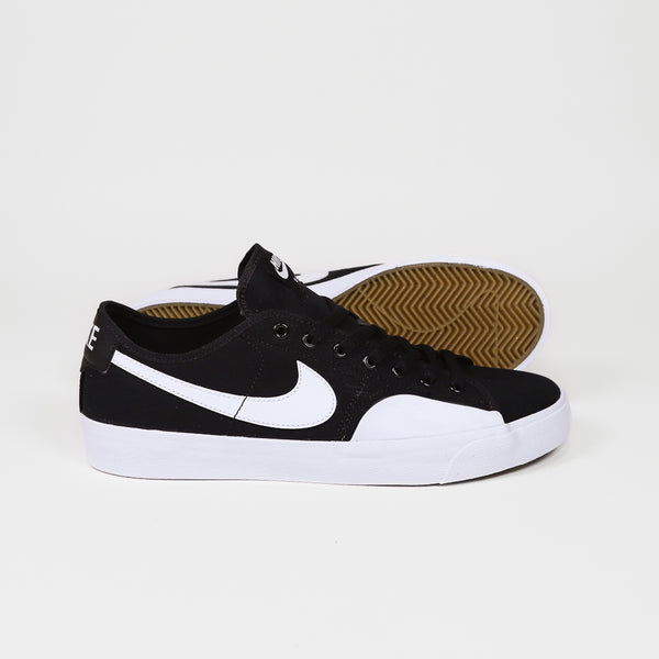 Nike SB - BLZR Court Shoes - Black / White