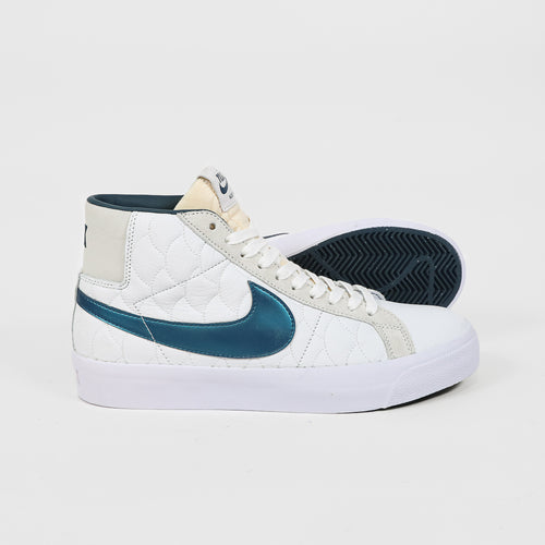 Nike SB - Eric Koston Blazer Mid Shoes - Summit White / Nightshade