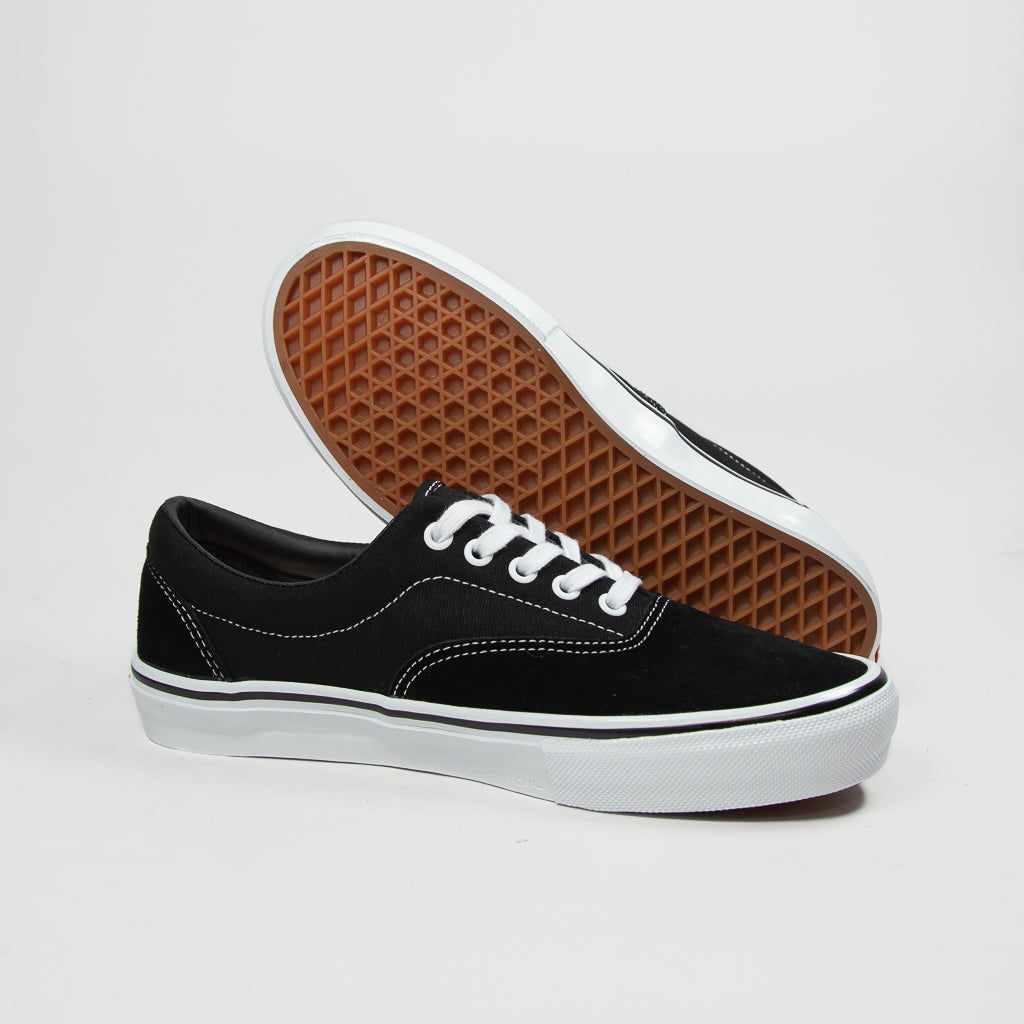 Black and clearance white vans era