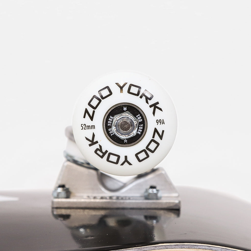 Zoo York Skateboards 8.25" OG 95 Crackerjack Wall Street Complete Skateboard Wheels
