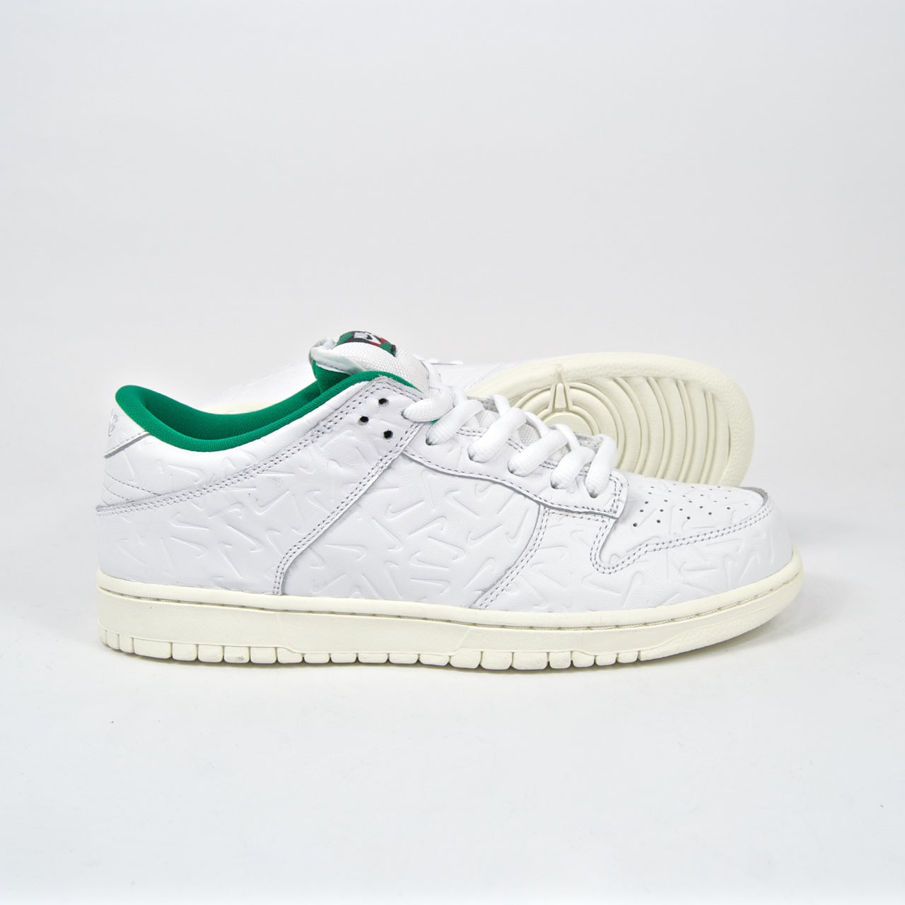 Nike SB White Ben G Dunk Low Pro QS Shoes
